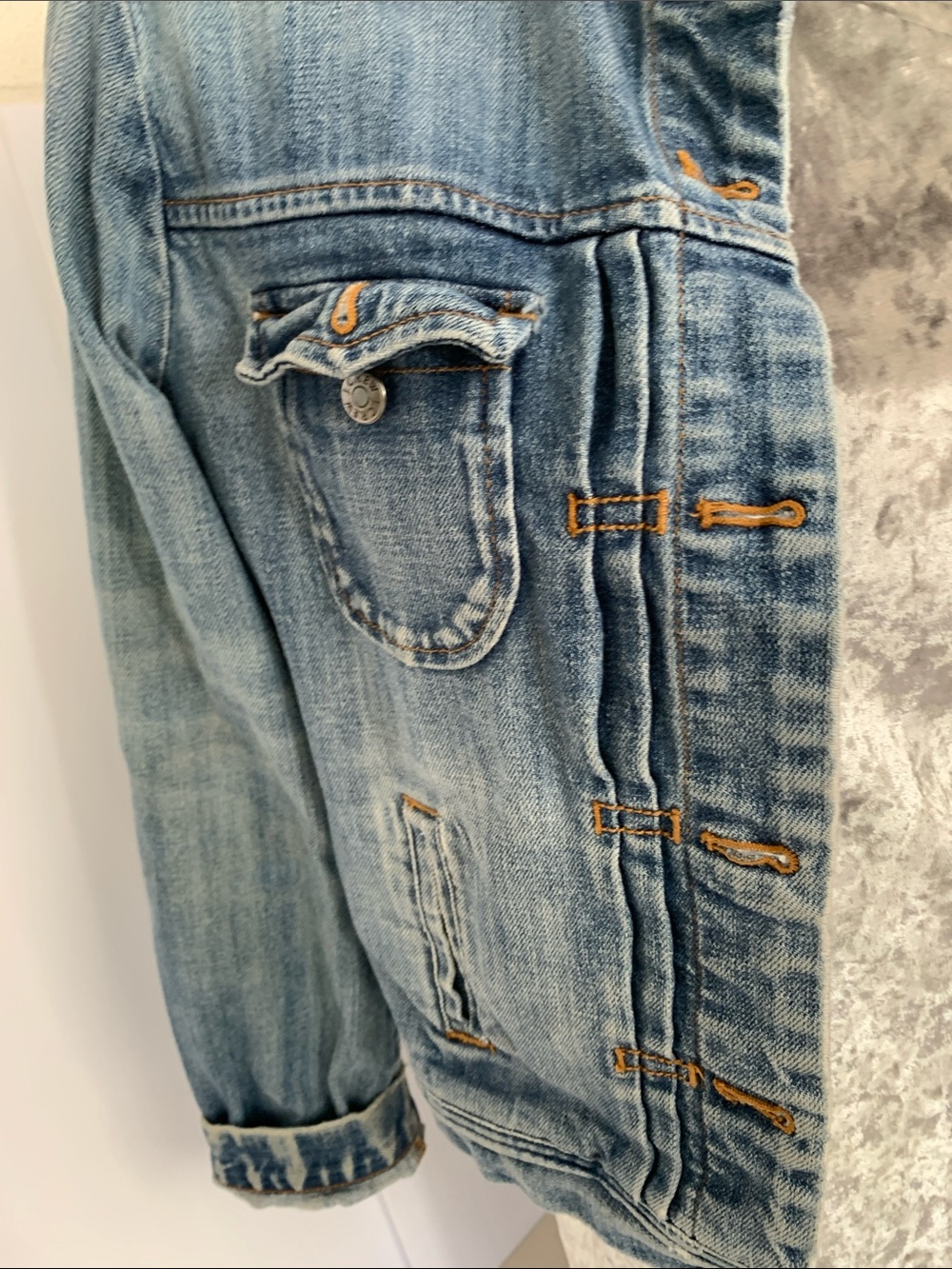 Source Unknown Light Blue Denim Jacket with Button Details - Picture 6 of 7